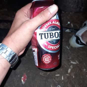 Tuborg Special Şişesinden Aşırı Köpük Fışkırması Ve Ürün Kaybı Yaşadım