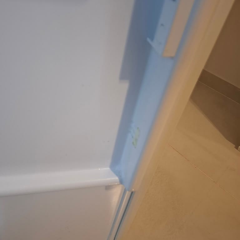 Buzdolabımın Şişe Rafı Aniden Kırıldı, Ücretsiz Değişim Talep Ediyorum