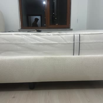 Teslim Edilen Yatak Odası Takımı Kusurlu Ve Defolu Çıktı, Ücret İadesi Talep Ediyorum