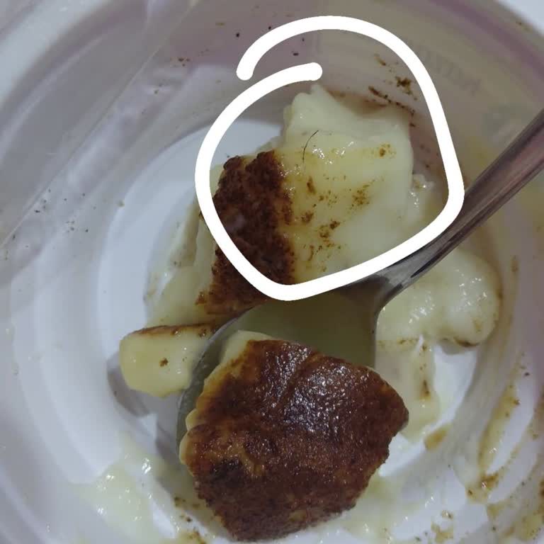 Migros'tan Alınan Kazandibi Tatlısında Kıl Çıkması Ve Hijyen Sorunu