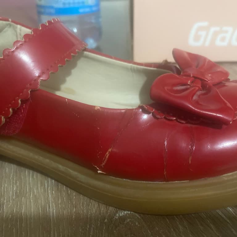 Deichmann'dan Aldığım Ayakkabının Kusurlu Çıkması Ve Mağaza İlgisizliği