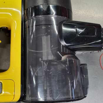 Garantiye Gönderilen Süpürgemiz Hasarlı Ve Arızalı Şekilde Geri Döndü