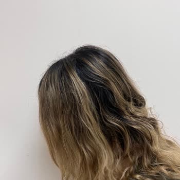 Bej Hair Studio Yanlış Uygulama Ve Ek Ücret Sonucu Saçlarım Yandı, Mağduriyet Yaşadım