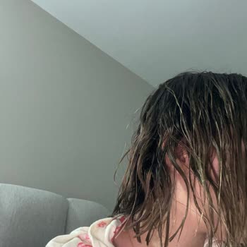 Bej Hair Studio Yanlış Uygulama Ve Ek Ücret Sonucu Saçlarım Yandı, Mağduriyet Yaşadım