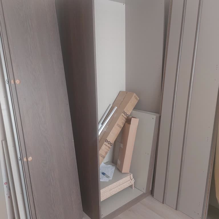 Doğtaş'tan Aldığımız Dolapta Eksik Ve Hasarlı Parçalar, Çözüm Bekliyoruz!