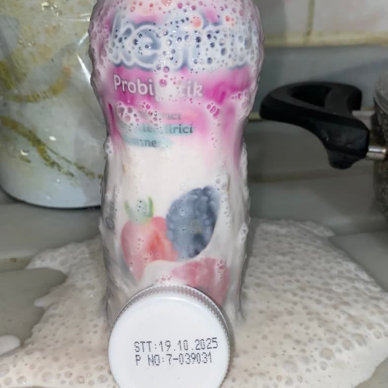 Son Kullanma Tarihi Geçmemiş Kefirin Bozuk Çıkması Ve Raf Kontrolü Eksikliği