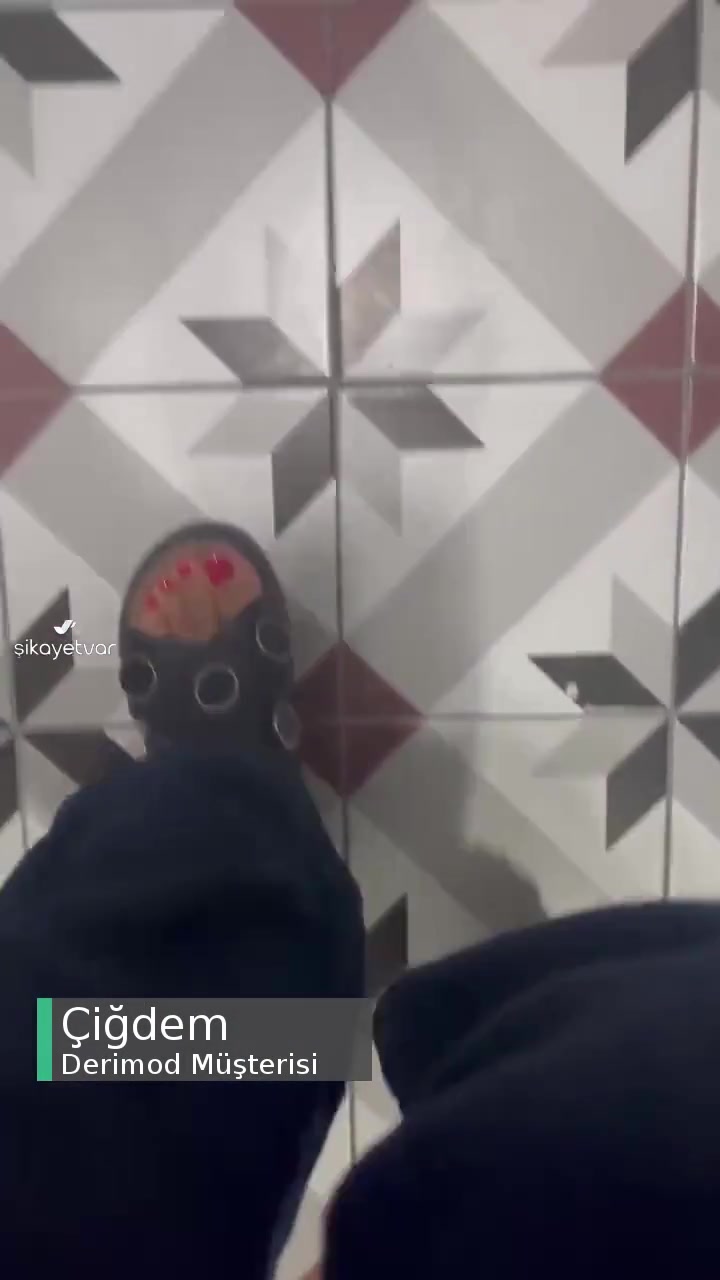 Derimod Sandalet Ses Yapıyor videonun kapak resmi