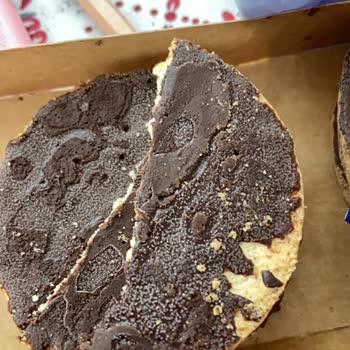 Küflü Ve Bozuk Mcvities Bisküvi: Tüketilemeyecek Durumda Ürün Teslimatı