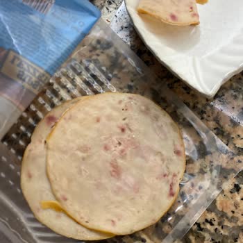 Bozuk Ve Kanlı Hindi Füme Şoku: Son Kullanma Tarihi Geçerli Ürün Sorunu