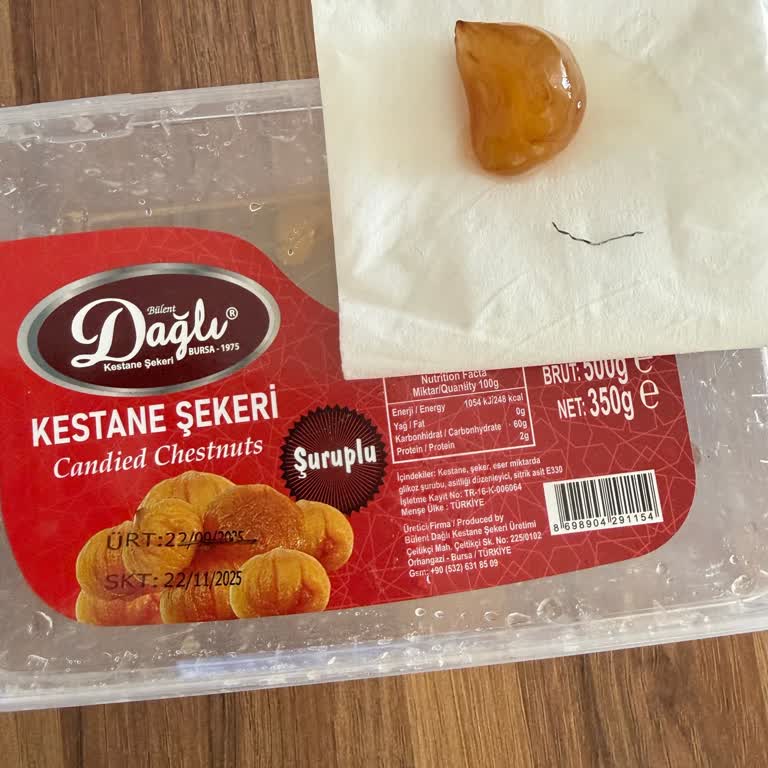 Kestane Şekerinin İçinden Tel Parçası Çıktı, Sağlık Riski Yaşadım