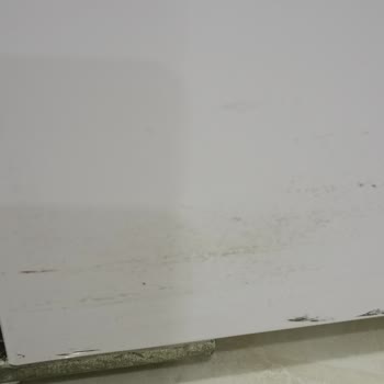 Teşhir Ürünü Derin Dondurucu Kirli Ve Hasarlı Teslim Edildi, Değişim Talebim Reddedildi