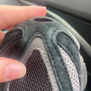 Garanti Kapsamındaki Ayakkabıda Ciddi Sorunlar Ve Fiş Nedeniyle İşlem Yapılmaması