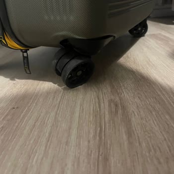 Sunexpress Uçuşunda Hasar Gören Bagajım İçin Destek Alamıyorum