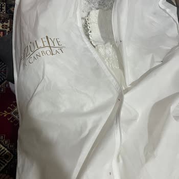 Düğün Öncesi Gelinlik Ve Hizmette Yaşanan Mağduriyet Ve İlgisizlik