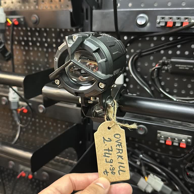 Stokta Olmayan Ürünlerin Vitrinde Ve Online Satışta Yer Alması Alışverişi Zorlaştırıyor