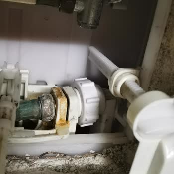 Visam Gömmeli Sifon Sistemi Sürekli Su Kaçırıyor Kalıcı Çözüm Bekliyorum