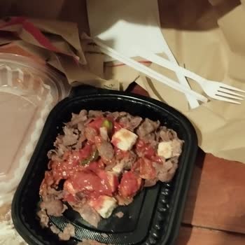 Eksik Ve Soğuk Siparişe Çözüm Sunulmadı, Ücret İadesi Talep Ediyorum