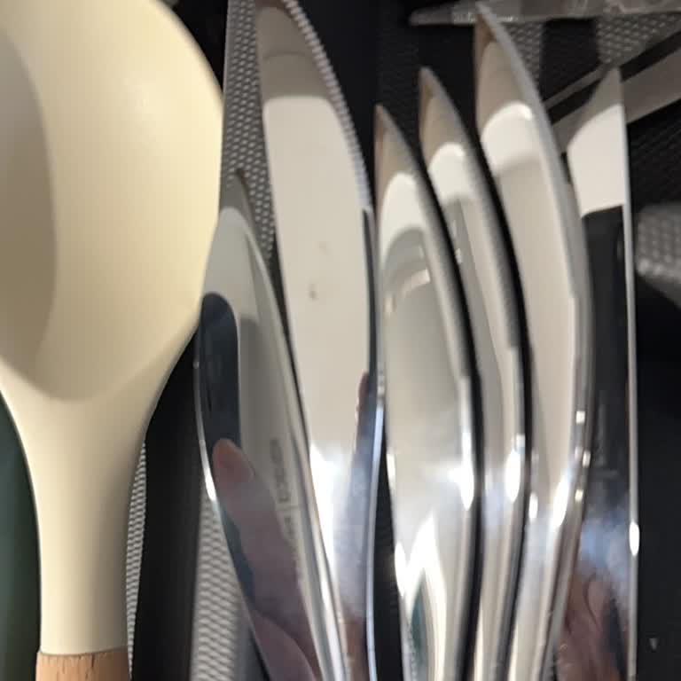 Karaca Çatal Bıçak Takımı İlk Kullanımda Paslandı Mağduriyet Yaşıyoruz