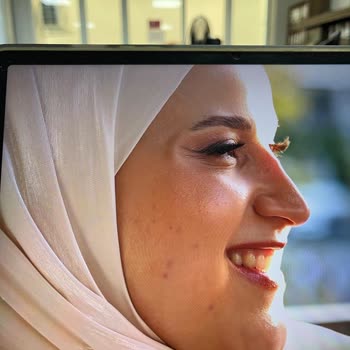 Nişan Makyajı Hizmetinde Memnuniyetsizlik Ve İade Sorunu