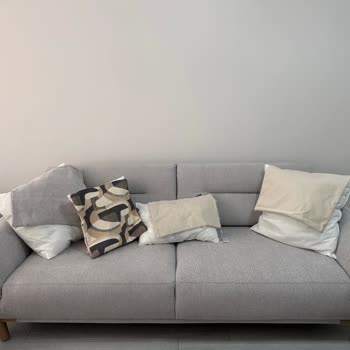 Yanlış Renk Kırlent Gönderimi Ve Ek Ücret Talebiyle Mağduriyet