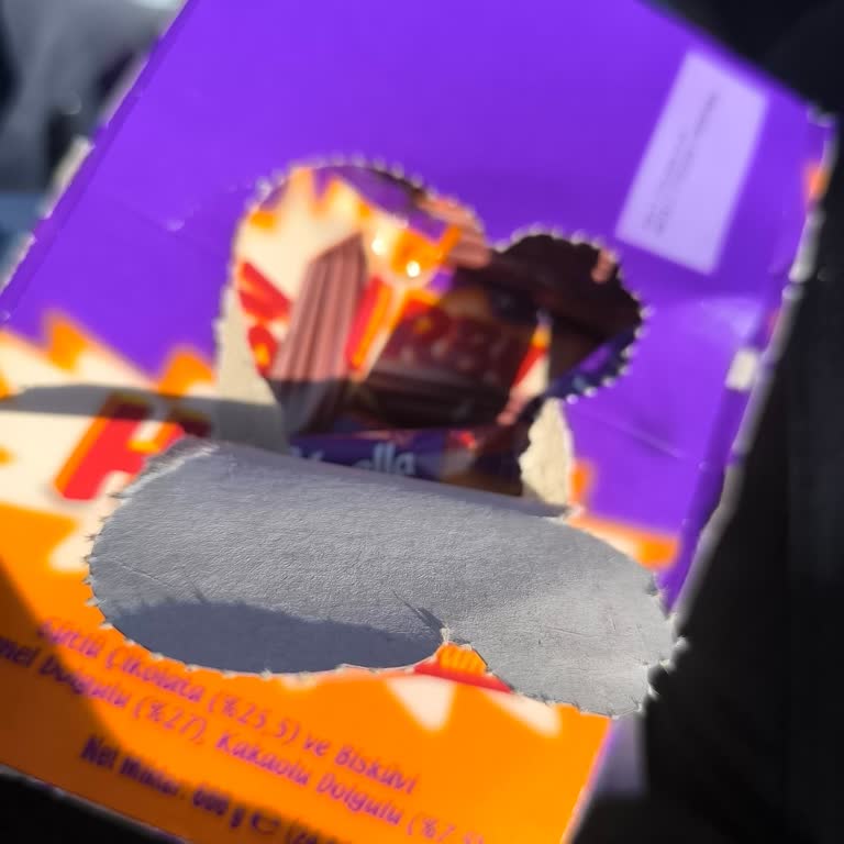 Aldığım Alpella Çikolatalar Bayat Ve Yumuşamış Çıktı!