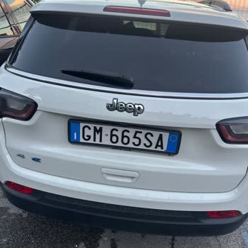Budget Italy Wrongly Charged €367 for Jeep Compass Trunk Damage After Return