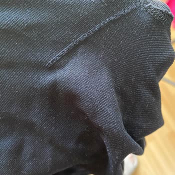 İlk Giyişte Sökülen Tayt Nedeniyle Yaşanan Hayal Kırıklığı