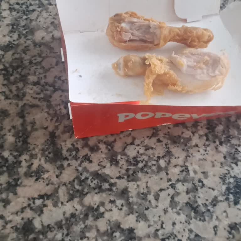 Çiğ Tavuk Ve Eksik Ürün Teslimatı Hayal Kırıklığı Yarattı