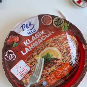 Dondurulmuş Lahmacunda Şüpheli Cisim Ve İlgisiz Müşteri Hizmetleri