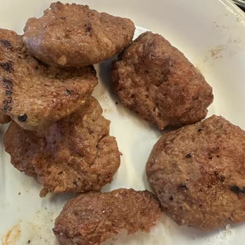 Köfteci Yusuf Yenikapı Şubesinde Çiğ Ve Kokmuş Köfte Mağduriyeti