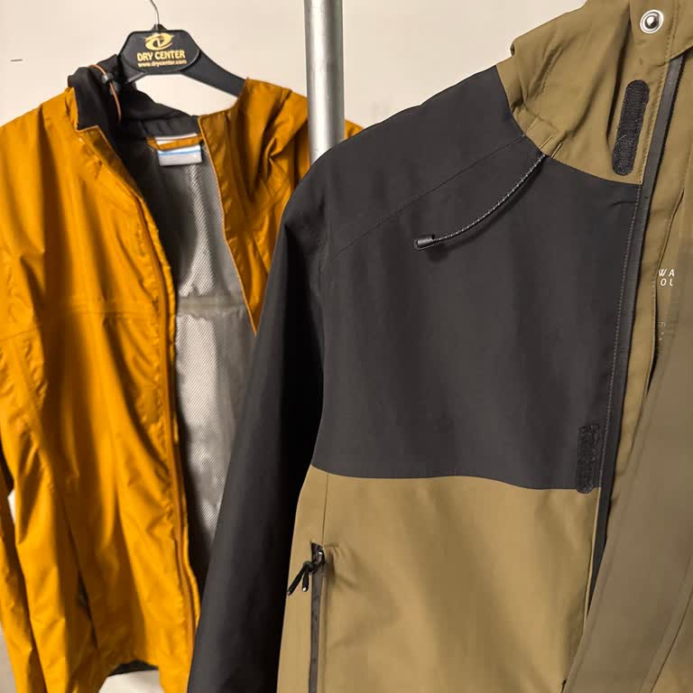 Dry Centerda Kuru Temizleme Yapılmadan Montlarım Yıkandı Ve Sorunlar Giderilmedi