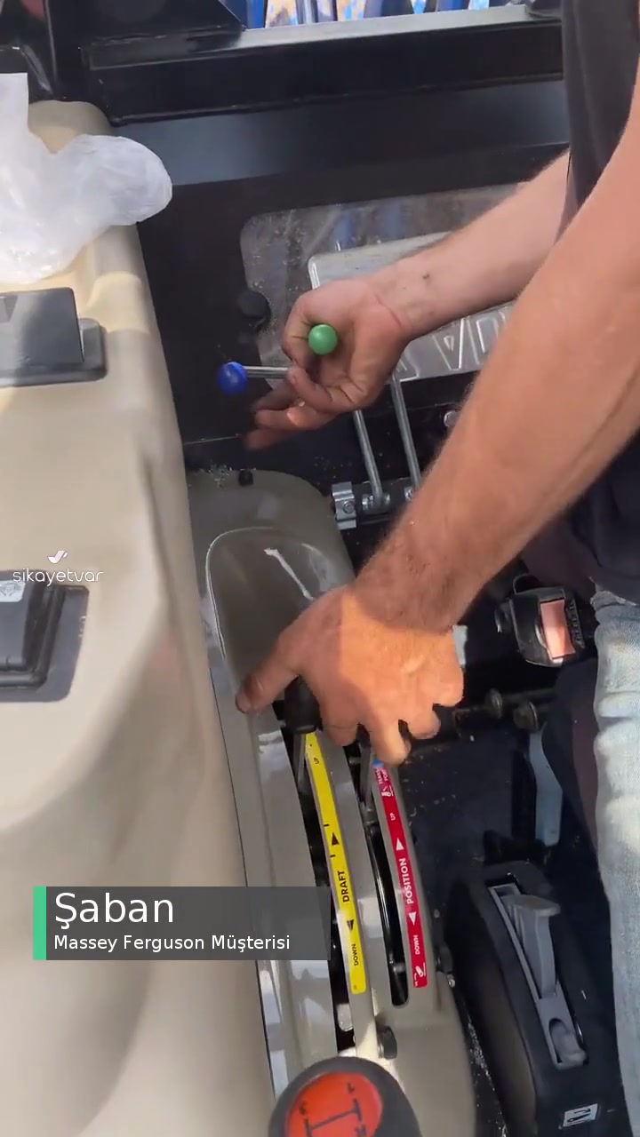 Massey 2635 Hidrolik Beyni Arızası videonun kapak resmi