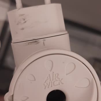 Air Wick Oda Kokusu Prizi Eriterek Yangın Tehlikesi Oluşturdu