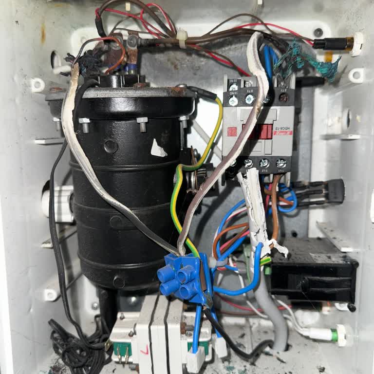 Kombi Arızası Ve Üretici İlgisizliği Nedeniyle Mağduriyet