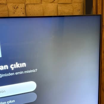 Samsung 65QN700C Televizyonumda Kronik Panel Arızası Ve Yetersiz Destek