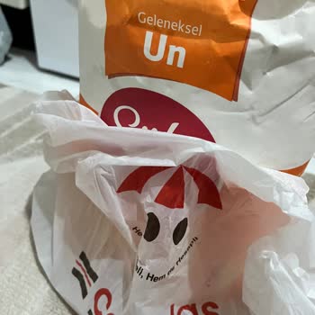 Satın Aldığım Unun İçinden Böcek Çıktı, Acil Çözüm Bekliyorum