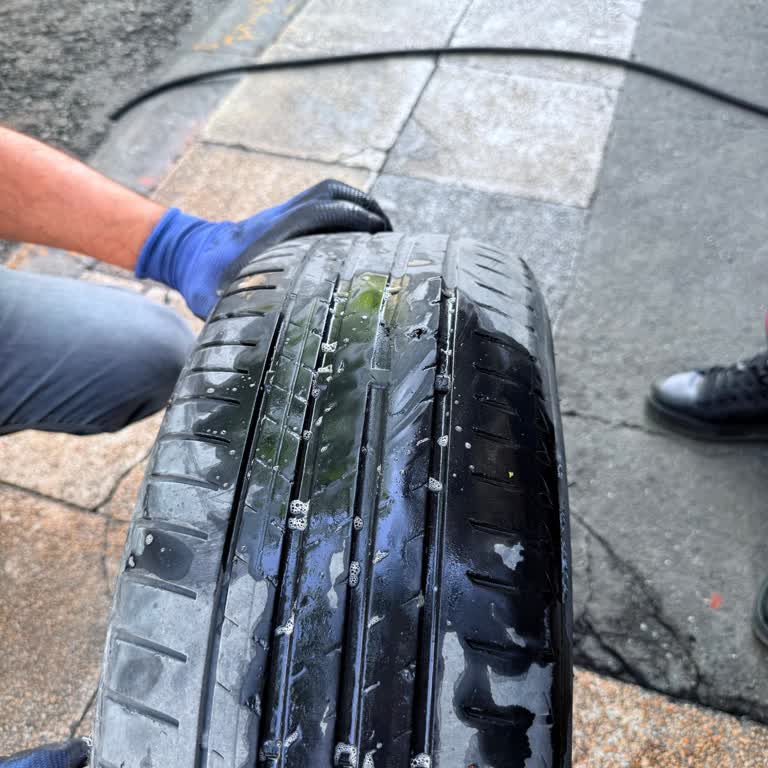 Budget (budget.com.tr) Araç Kiralamasında Lastik Arızası ve Masraf Sorumluluğu