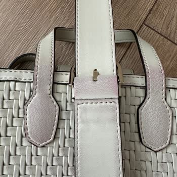 Aldığım Kıyafetin Boyası Her Yere Bulaştı, Mağduriyetim Giderilmiyor!