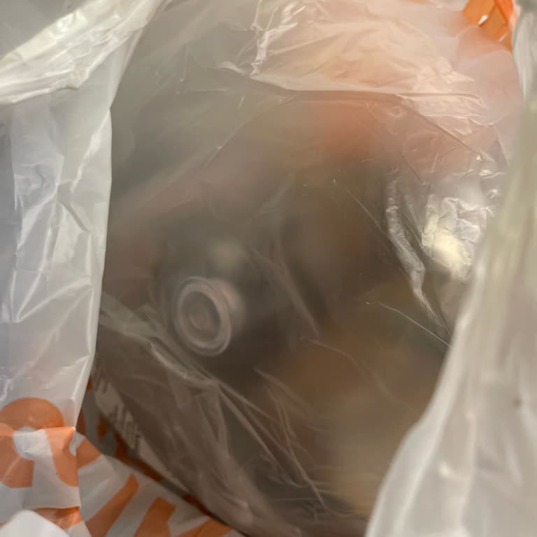 Mağaza Çalışanlarının Kaba Ve Suçlayıcı Tavrı Büyük Hayal Kırıklığı Yarattı