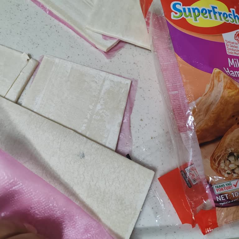 Milföy Hamurunda Yabancı Maddeyle Karşılaştım, İade Talebim Var