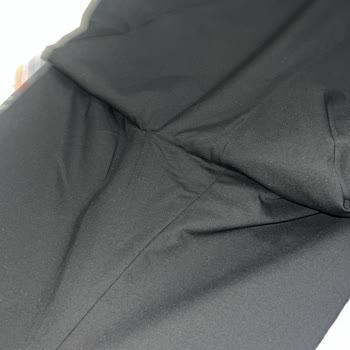 Aldığım Takım Elbiselerdeki Dikim Hataları Ve Çözülmeyen Mağduriyet