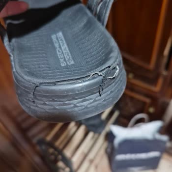 Kısa Sürede Aşınan Sandalet İçin İade Talebim Reddedildi