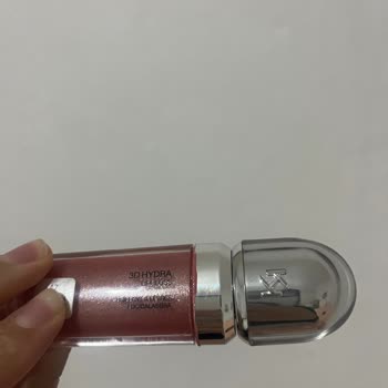 Kiko Milano 3D Hydra Lipgloss Cap Defective and Leaking, Request Replacement