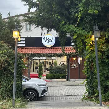 Kai Çengelköyde Üst Üste Yer Değiştirme Talebiyle Değersiz Hissetmek