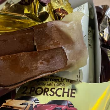 Aldığım Dondurmada Kalın Buz Tabakası Sorunu Yaşadım