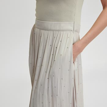 İpekyol Elbisedeki Taşların Dökülmesi Ve İade Talebimin Reddedilmesi