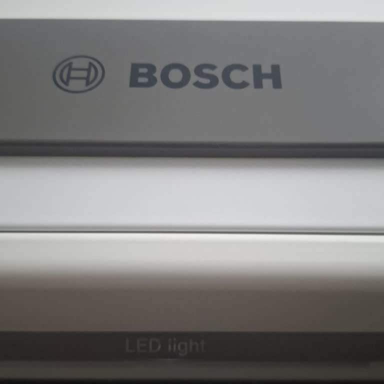 Bosch Buzdolabında Kronik LED Işığı Sorunu Ve Ücretsiz Onarım Talebi