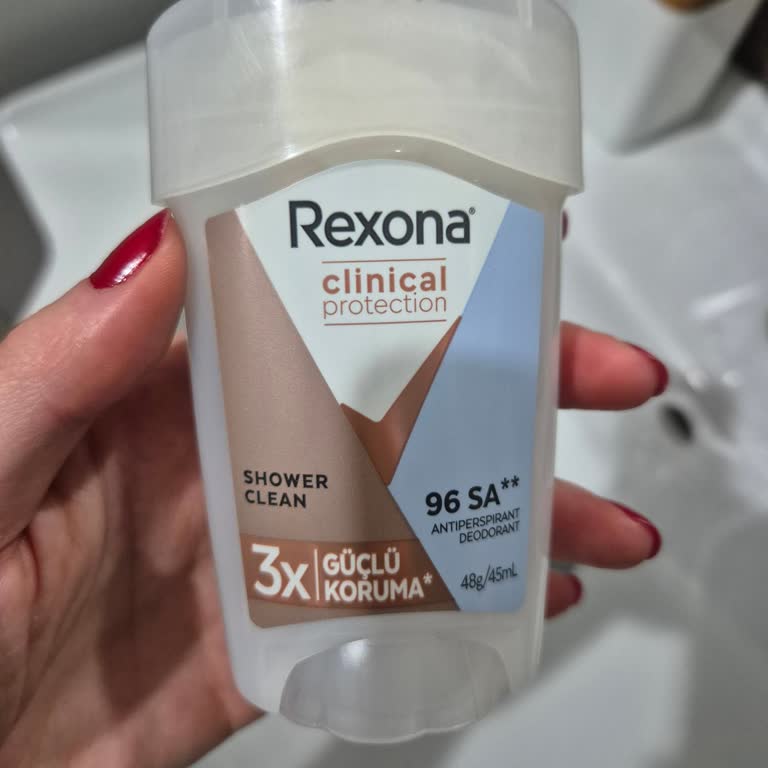 Rexona Roll-on Ürününde Yağ Sızıntısı Ve Kıyafetlerde Leke Sorunu