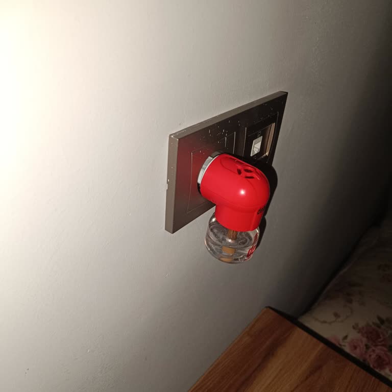 Satın Aldığım Elektrikli Sinek Kovucu Çalışmıyor, Değişim Talep Ediyorum