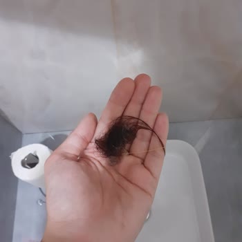 Isana Kafein Şampuan Saç Dökülmesini Artırdı